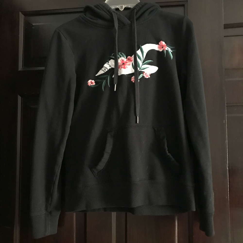 HOLLISTER: black hoodie